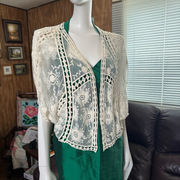 Do Everything in Love Anthropologie Shirt - Picture 1 of 5